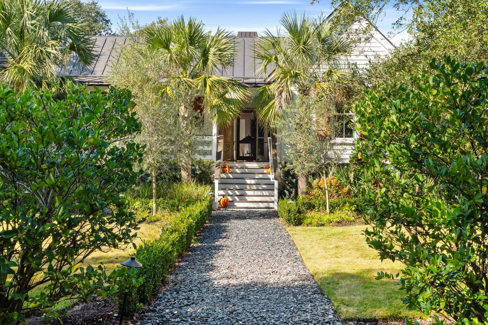 2808 Brooks Street Sullivans Island, SC 29482 - Photo 3 of 108 115