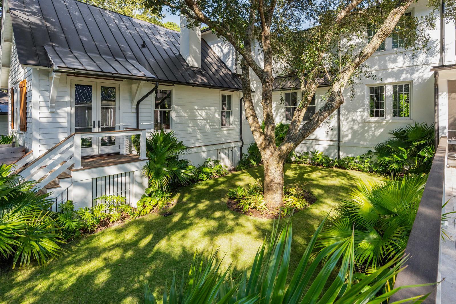 2808 Brooks Street Sullivans Island, SC 29482 - Photo 83 of 108 92