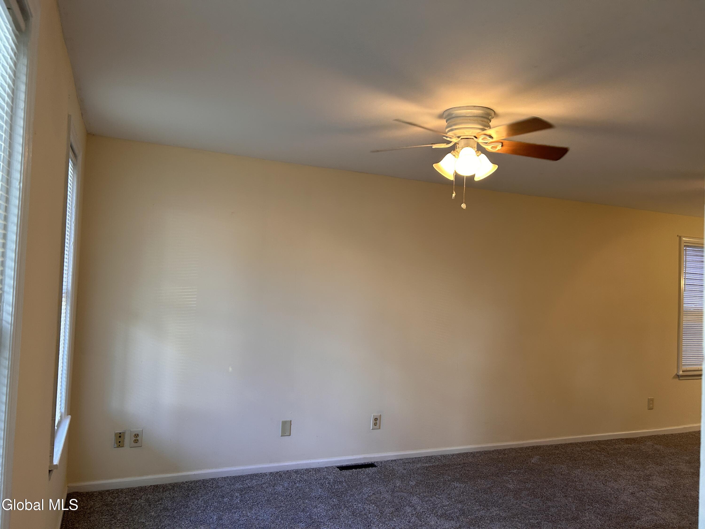 2332 Turner Avenue Schenectady, NY 12306 - Photo 18 of 41 IMG_3341