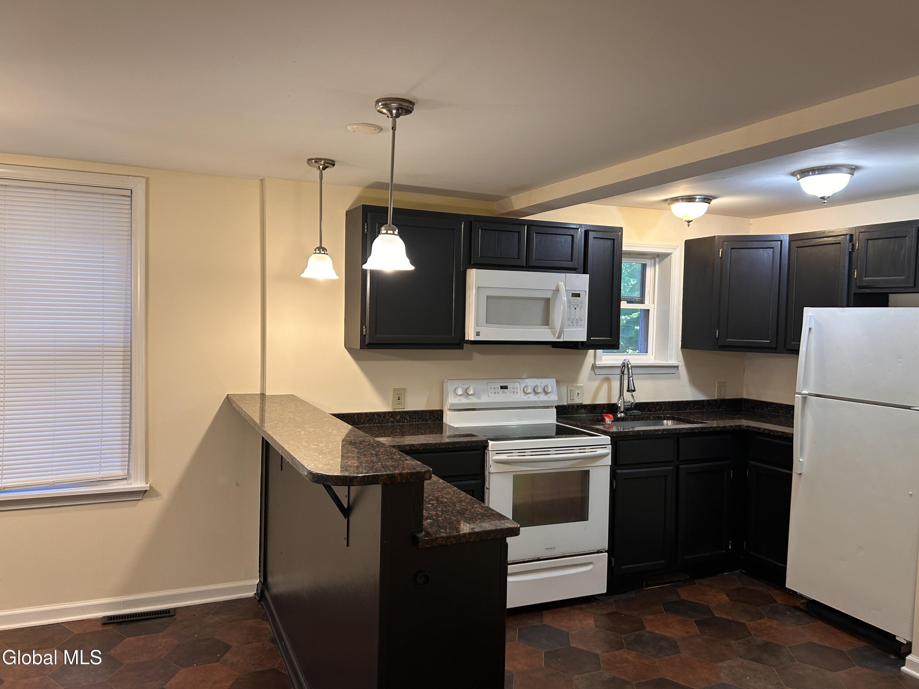 2332 Turner Avenue Schenectady, NY 12306 - Photo 30 of 41 IMG_3359