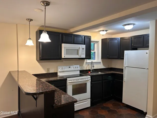 $262,000 | 2332 Turner Avenue, Schenectady, NY 12306