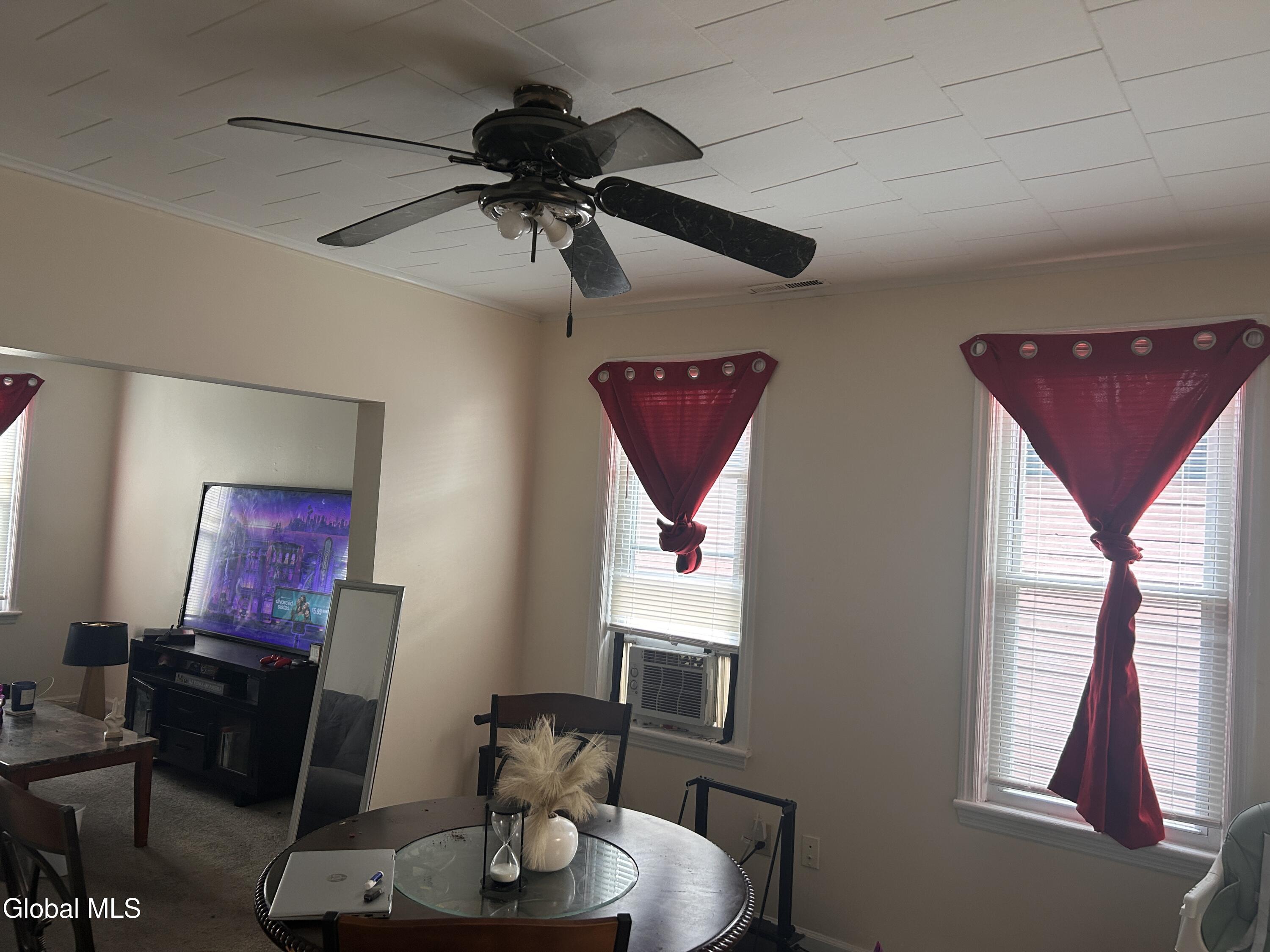 2332 Turner Avenue Schenectady, NY 12306 - Photo 8 of 41 IMG_2849