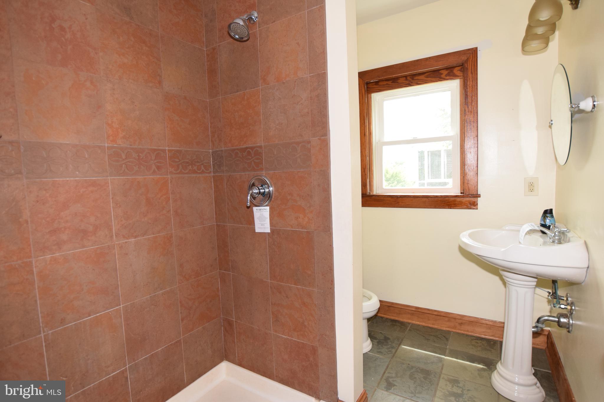 4144 Upper Beckleysville Road Hampstead, MD 21074 - Photo 16 of 29 First full bath
