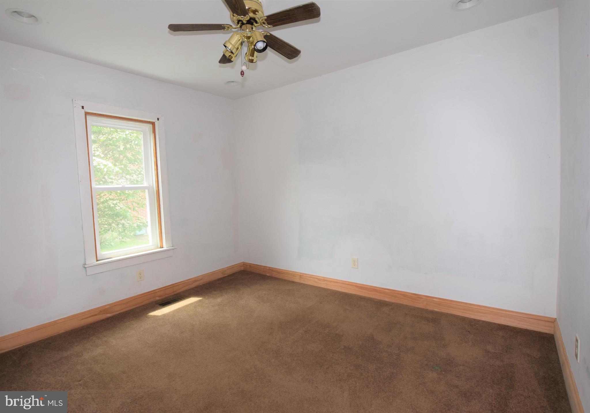 4144 Upper Beckleysville Road Hampstead, MD 21074 - Photo 9 of 29 Main level office