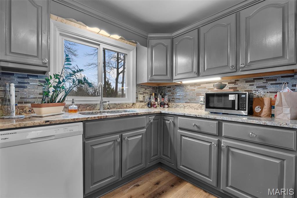 1952 Perryville Road Cape Girardeau, MO 63701 - Photo 11 of 34