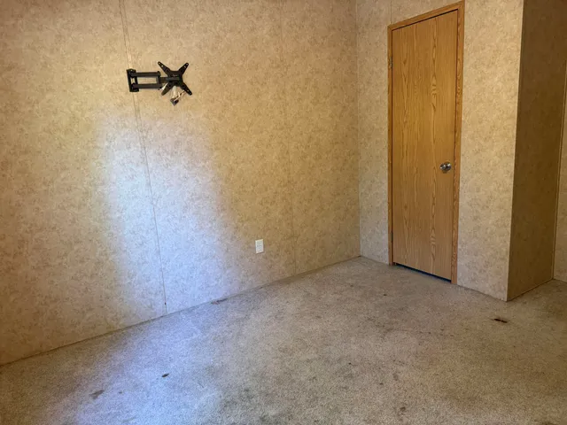 $139,000 | 27 Butternut Lane, Tamworth, NH 03886