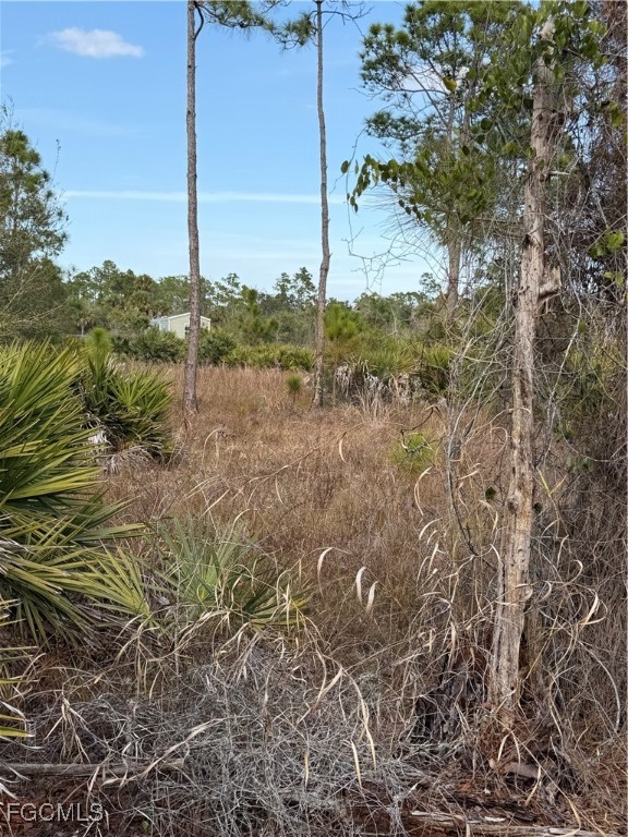 860 South Nogal Street Clewiston, FL 33440 - Photo 7 of 8 a view of a road with an ocean view