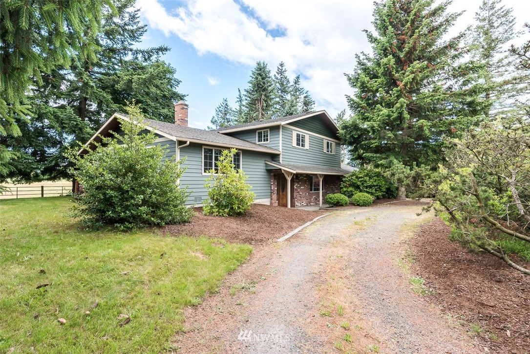 7010 Dahlberg Road Ferndale, WA 98248 - Photo 2 of 17 Gallery Image 2