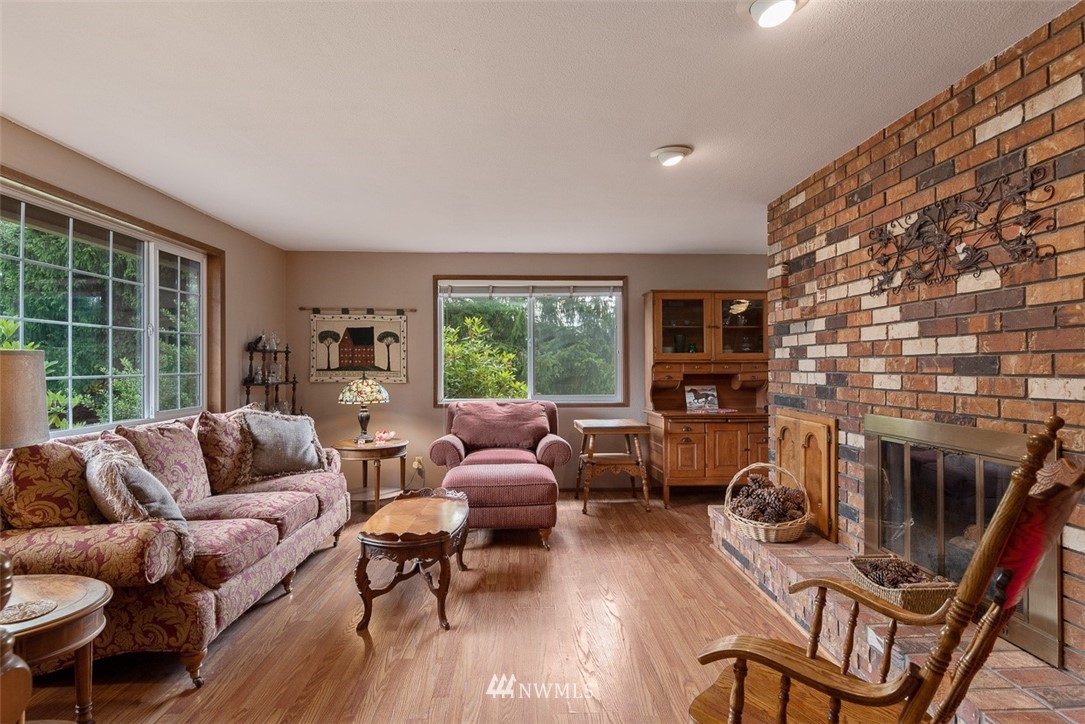 7010 Dahlberg Road Ferndale, WA 98248 - Photo 5 of 17 Gallery Image 5