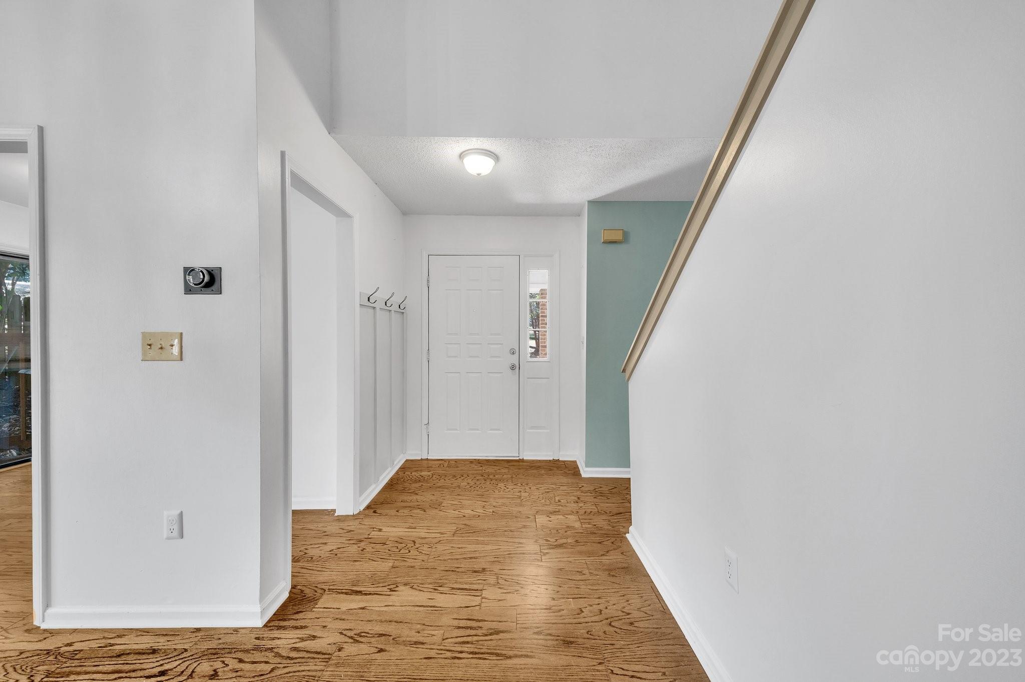 1016 Palmyra Drive Tega Cay, SC 29708 - Photo 5 of 33 a view of hallway