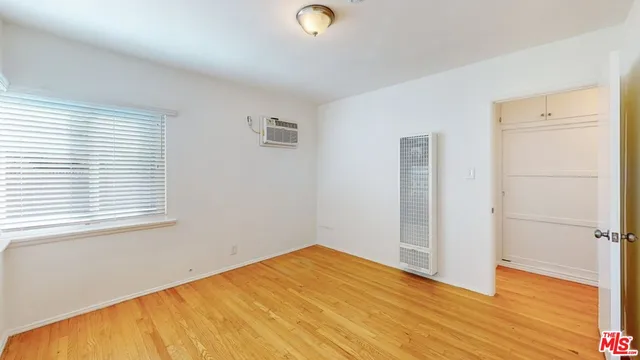 $2,195 | 11284 Montana Avenue, Unit 12, Los Angeles, CA 90049