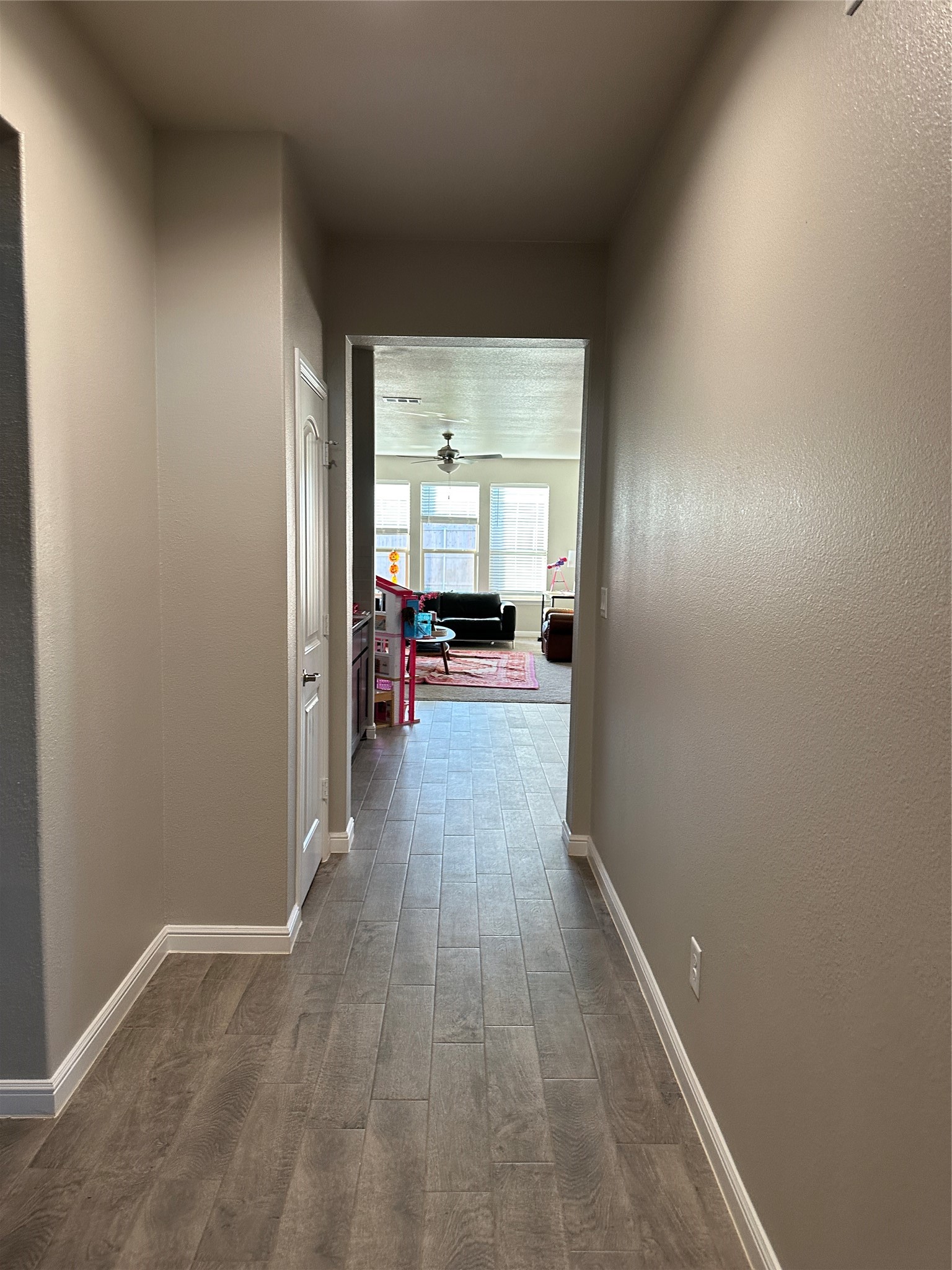 3119 Mearns Court Midland, TX 79705 - Photo 4 of 20