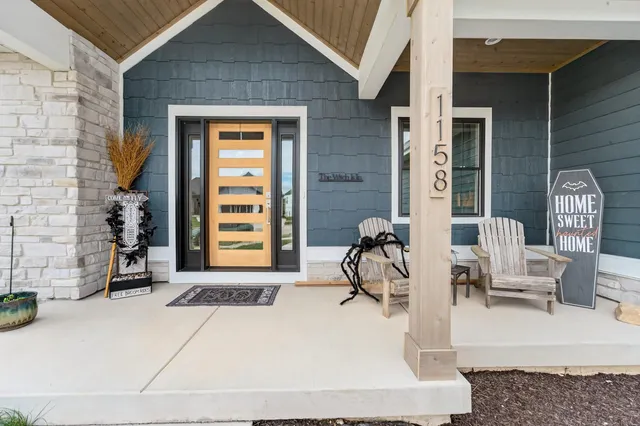 $845,500 | 4098 Hanover Drive, DeForest, WI 53532