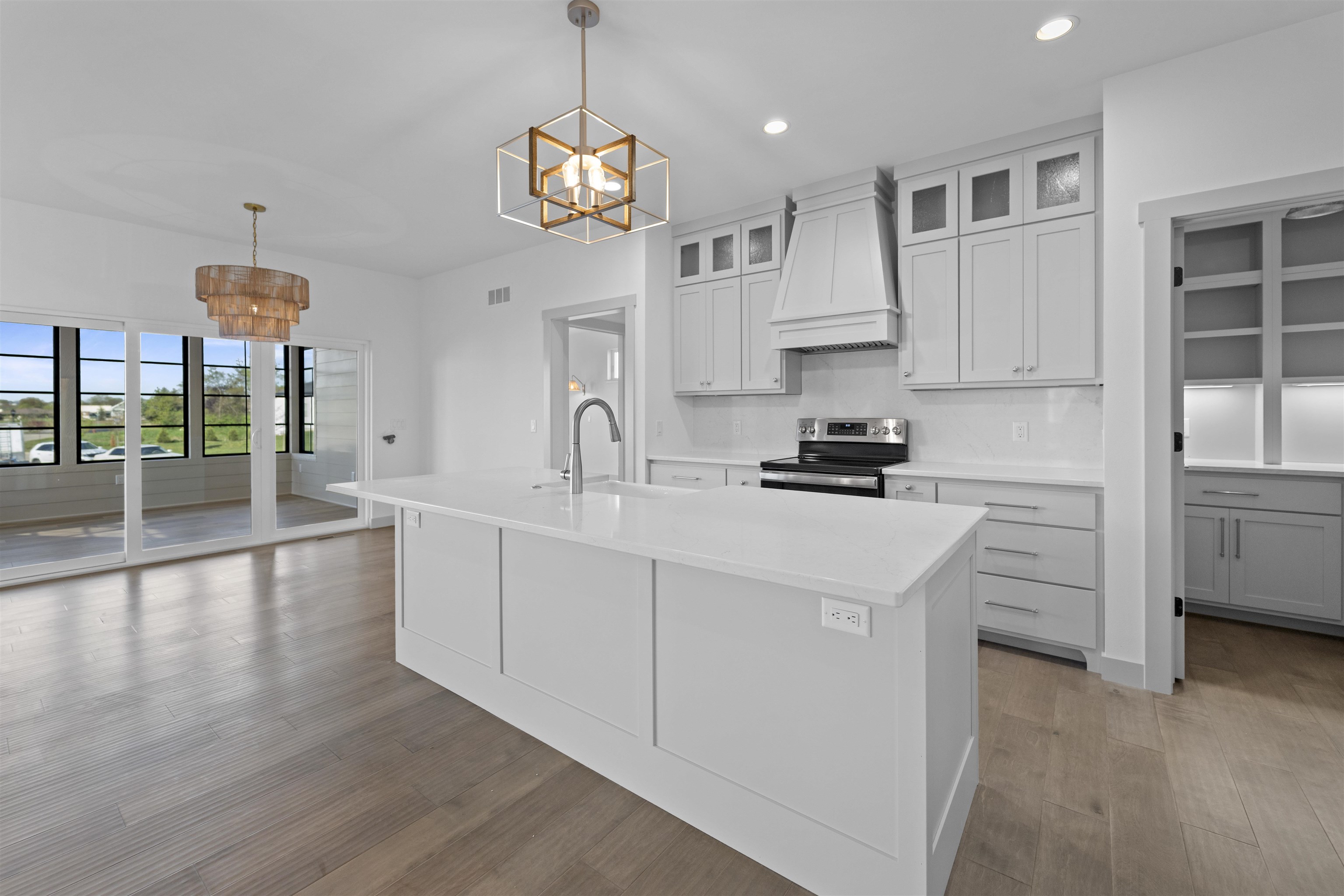 4098 Hanover Drive DeForest, WI 53532 - Photo 8 of 35