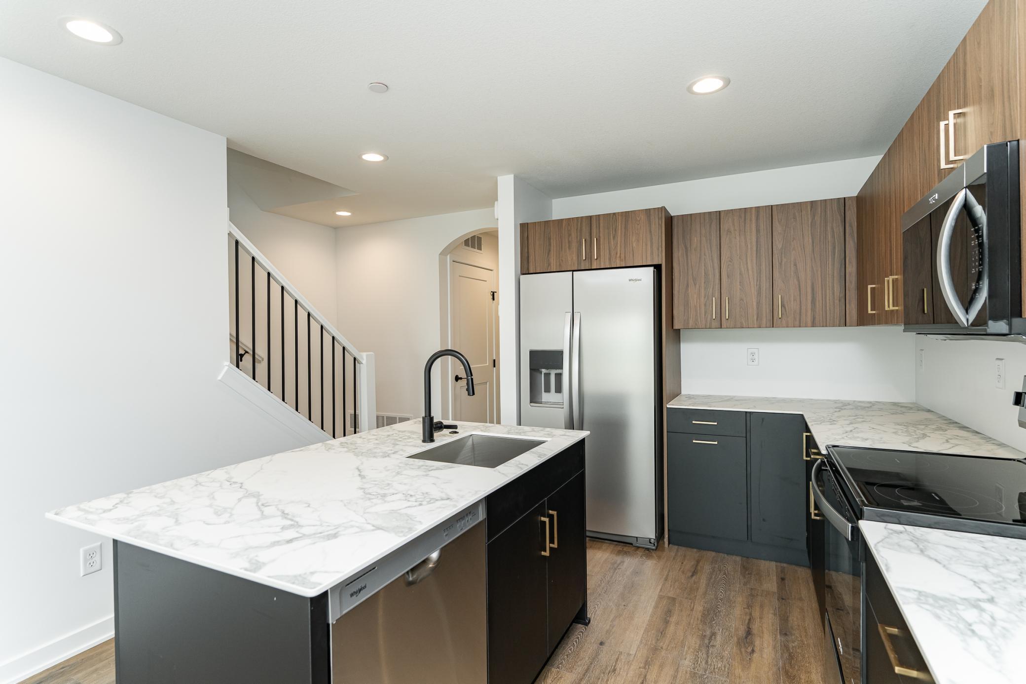 1093 Century Village Lane Northeast Rochester, MN 55906 - Photo 4 of 17