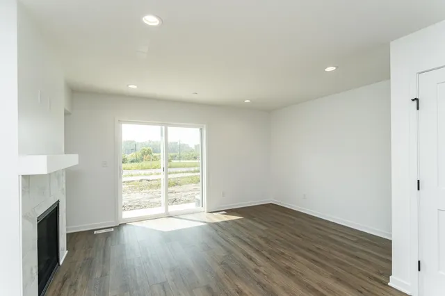 $327,950 | 1093 Century Village Lane Northeast, Rochester, MN 55906