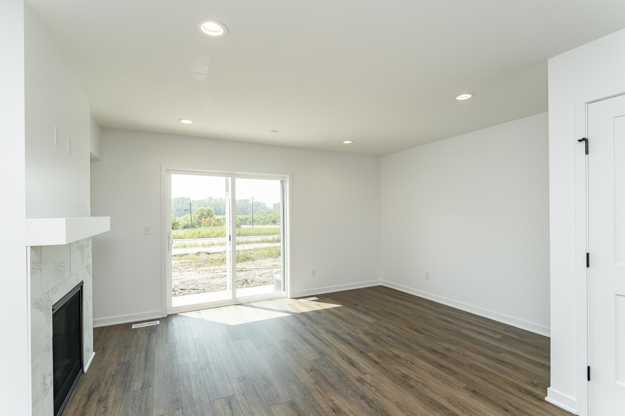 1093 Century Village Lane Northeast Rochester, MN 55906 - Photo 6 of 17