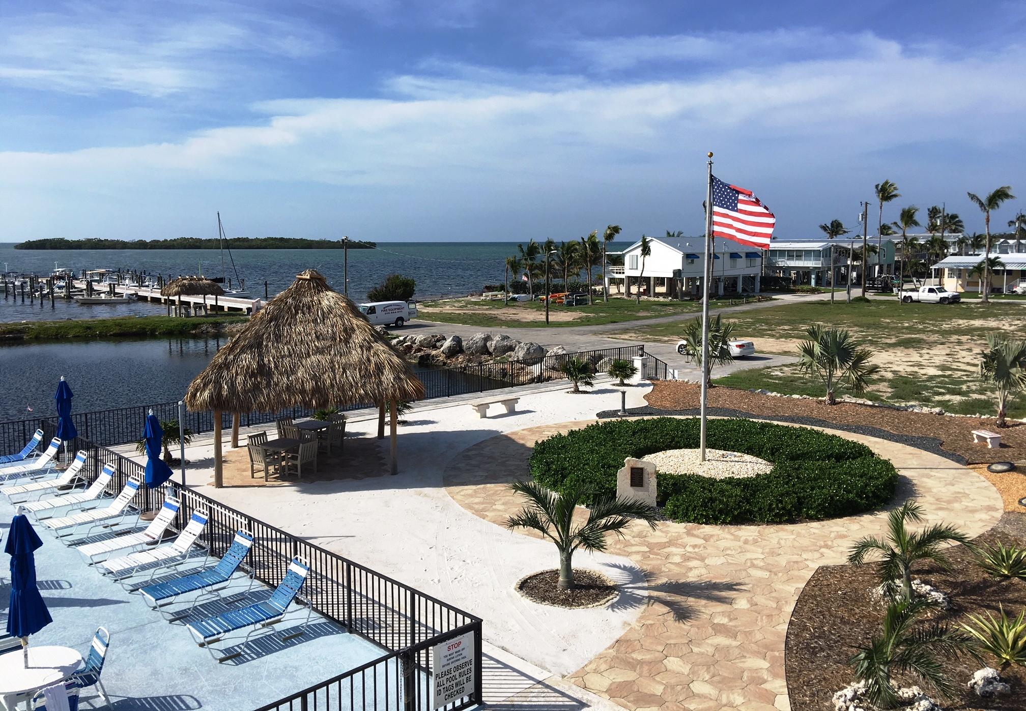 702 North Silver Circle Key Largo, FL 33037 - Photo 33 of 38 a view of a terrace