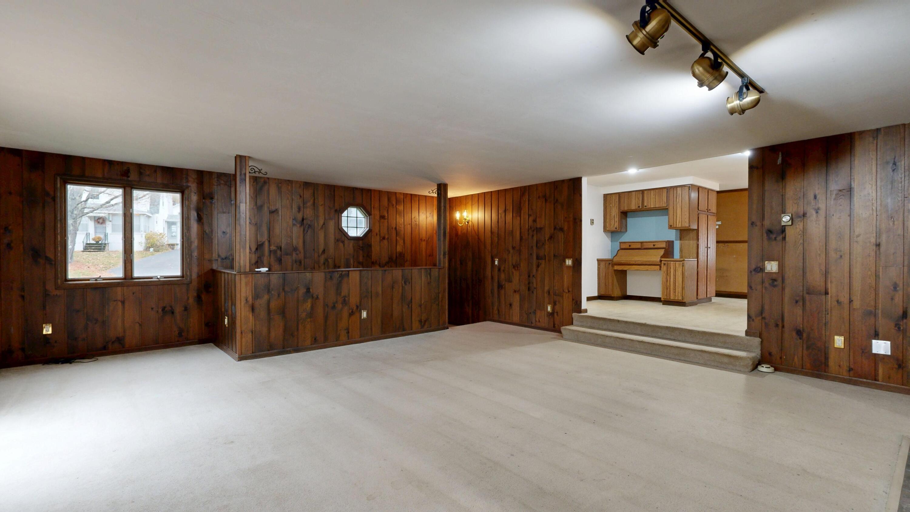 46 Pleasant Hill Road Augusta, ME 04330 - Photo 26 of 66 Living Room