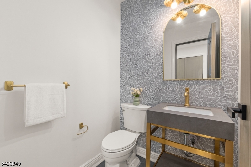 84 Maple Street Millburn, NJ 07041 - Photo 17 of 49