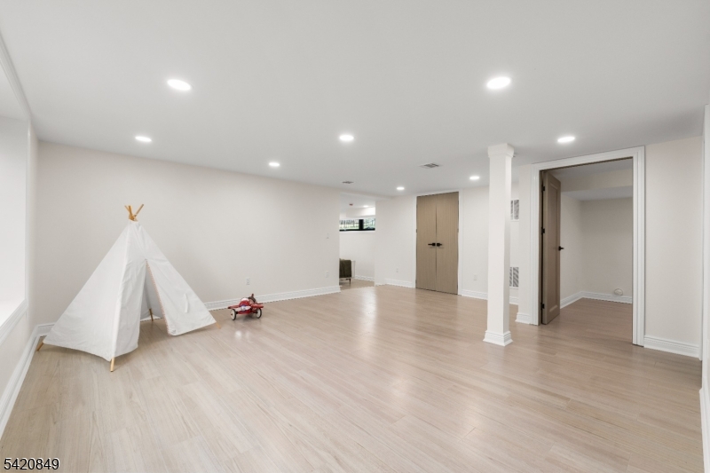 84 Maple Street Millburn, NJ 07041 - Photo 38 of 49