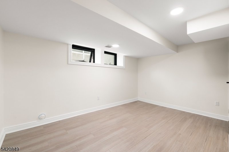 84 Maple Street Millburn, NJ 07041 - Photo 41 of 49