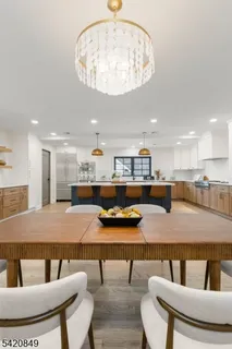 $2,498,000 | 84 Maple Street, Millburn, NJ 07041