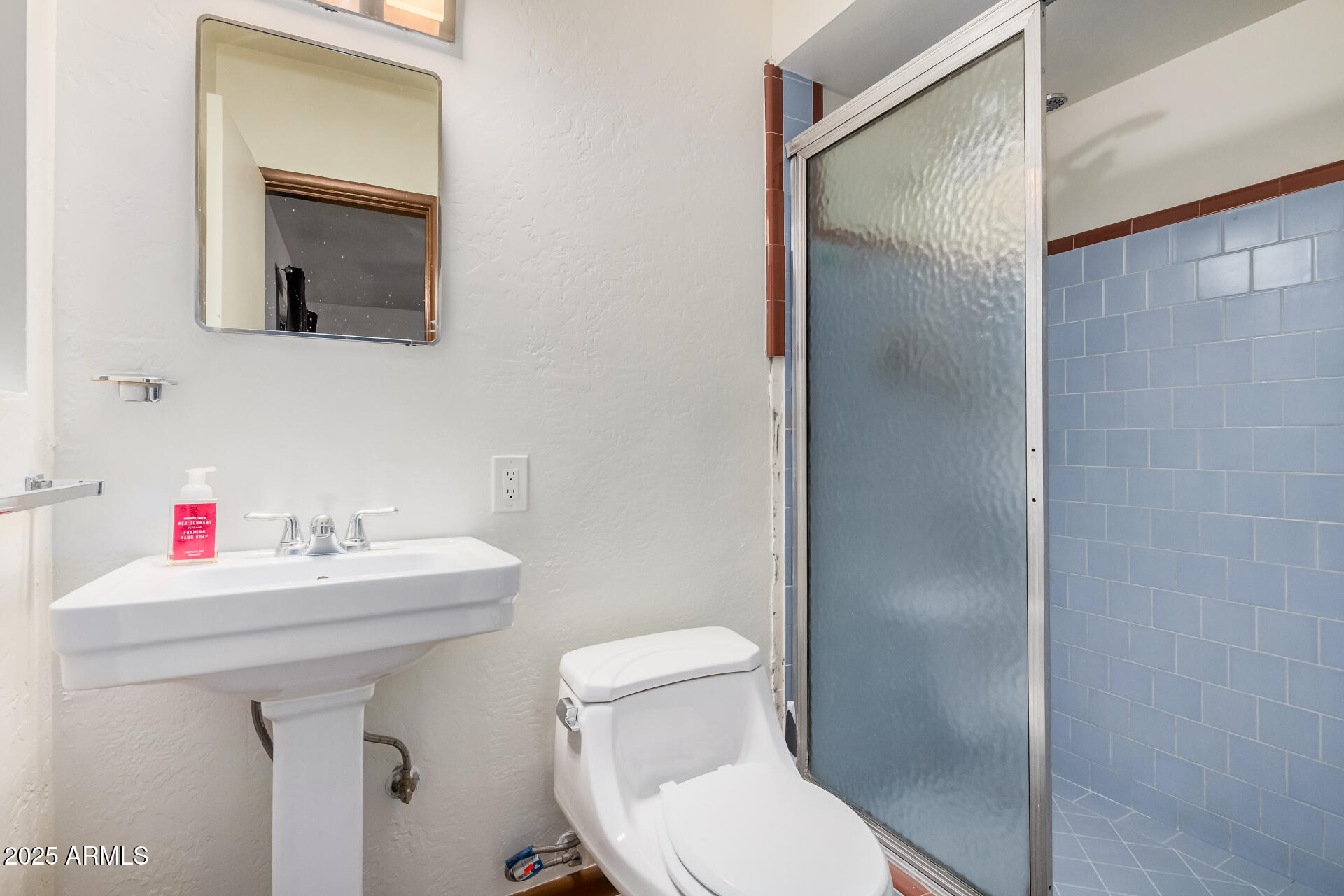 4502 North 2nd Drive Phoenix, AZ 85012 - Photo 9 of 16 2nd Drive