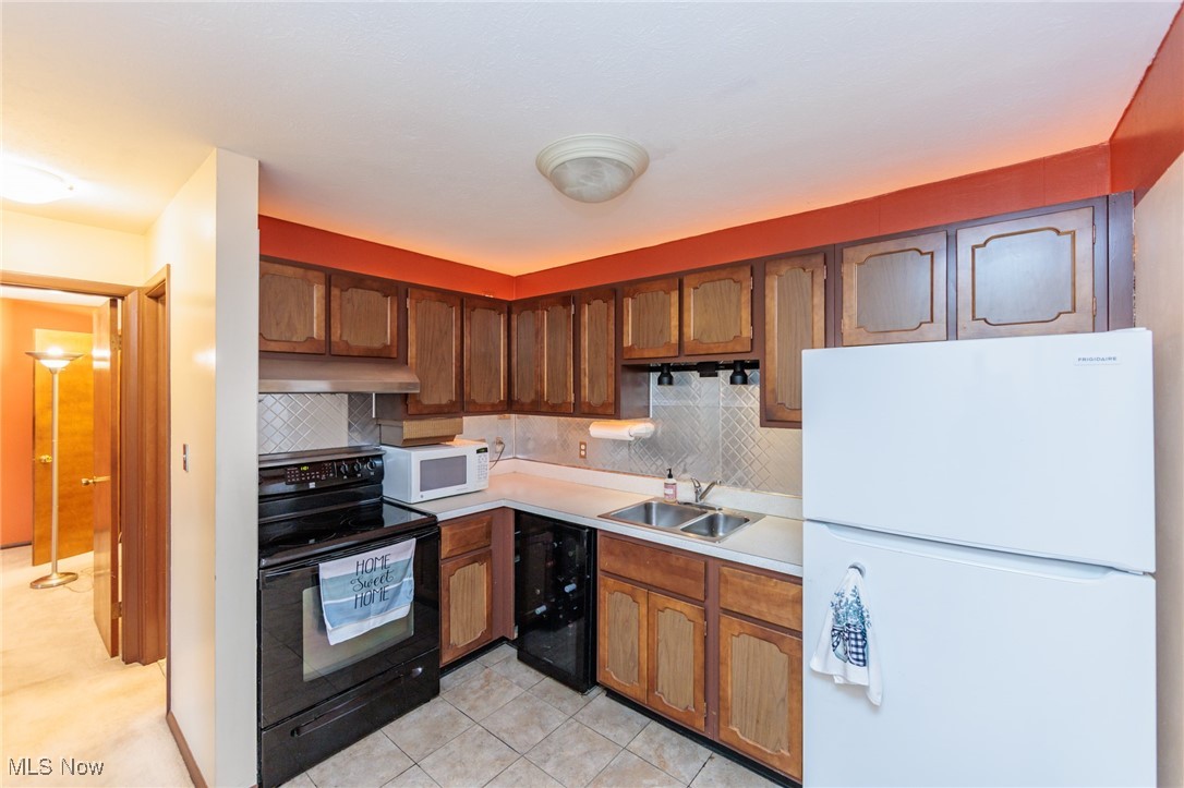 10744 Valley View Road, Unit B12 Northfield, OH 44067 - Photo 15 of 27 Gallery Image 15