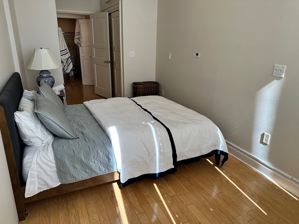 160 Commonwealth Avenue, Unit 704 Boston, MA 02116 - Photo 16 of 20