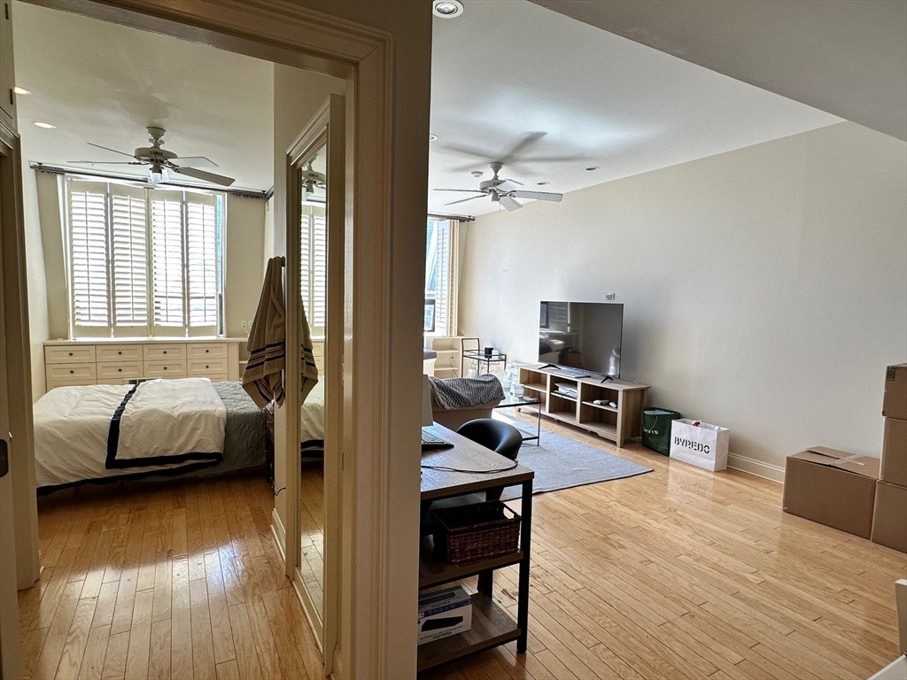 160 Commonwealth Avenue, Unit 704 Boston, MA 02116 - Photo 17 of 20