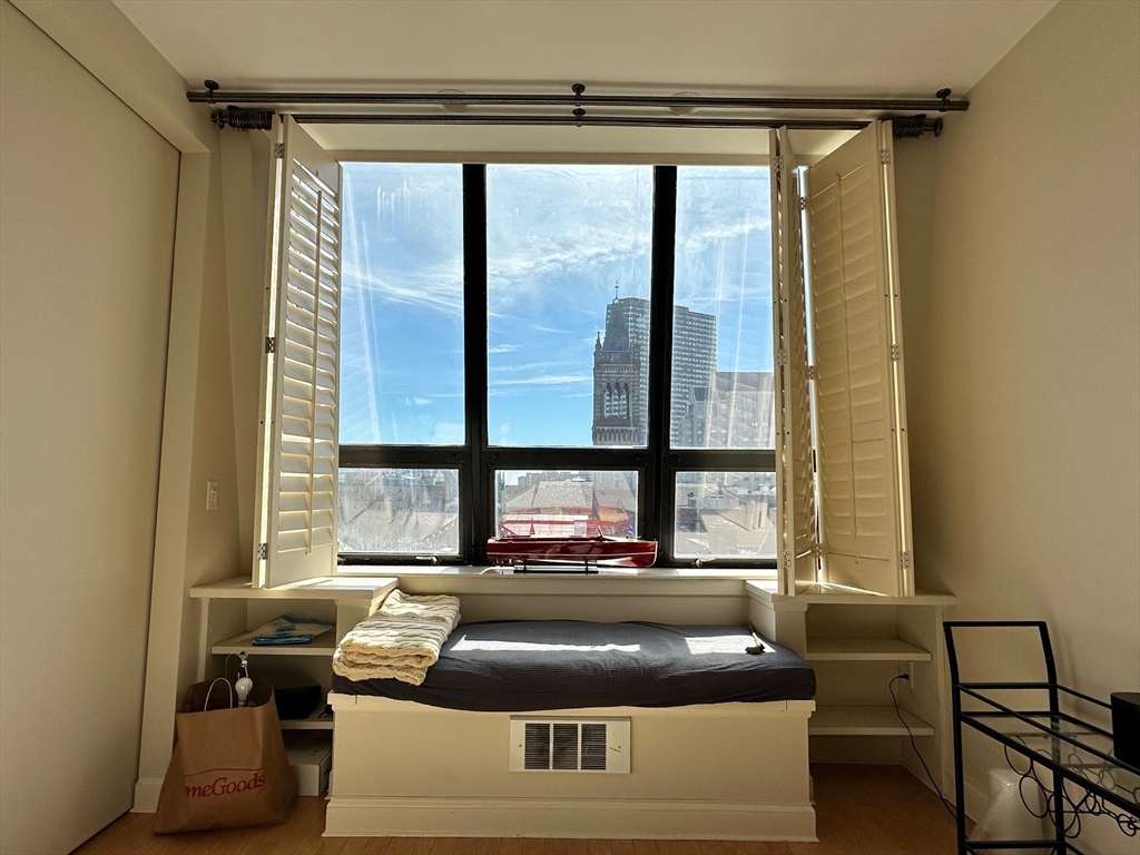 160 Commonwealth Avenue, Unit 704 Boston, MA 02116 - Photo 5 of 20