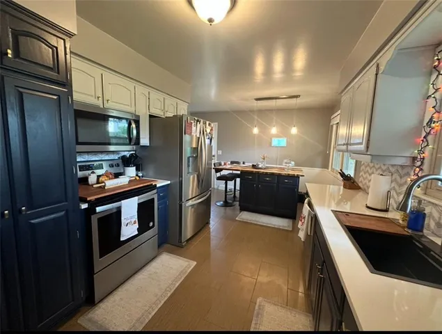 $323,000 | 3128 Floral Avenue, St. Joseph, MO 64506