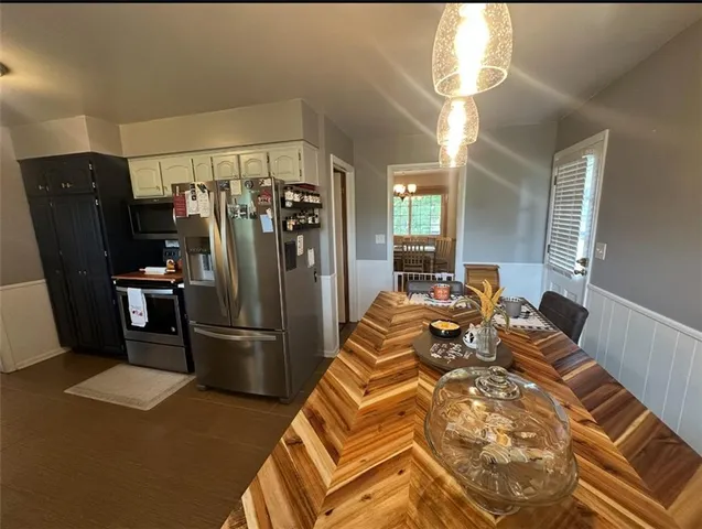 $323,000 | 3128 Floral Avenue, St. Joseph, MO 64506