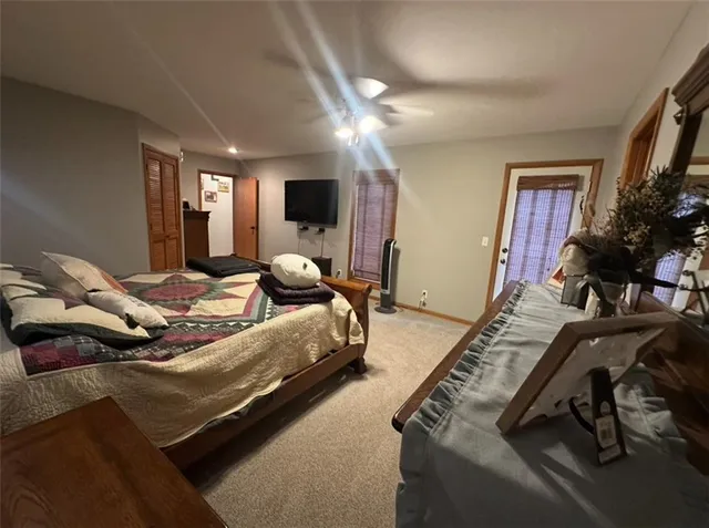 $323,000 | 3128 Floral Avenue, St. Joseph, MO 64506