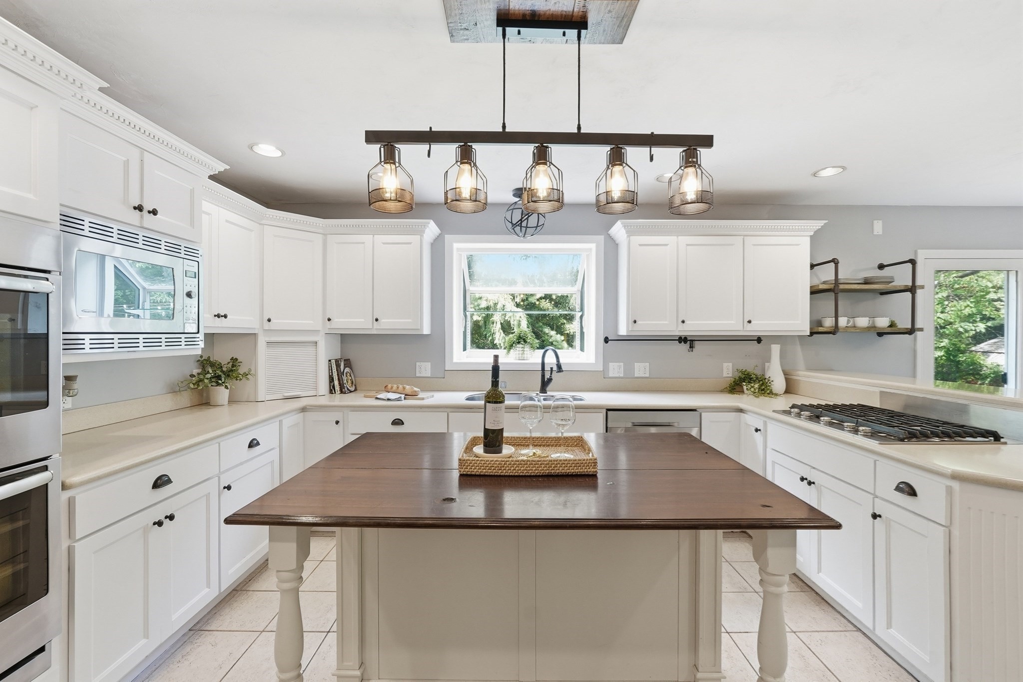 48 Fitchburg Street Marlborough, MA 01752 - Photo 7 of 34 Gallery Image 7