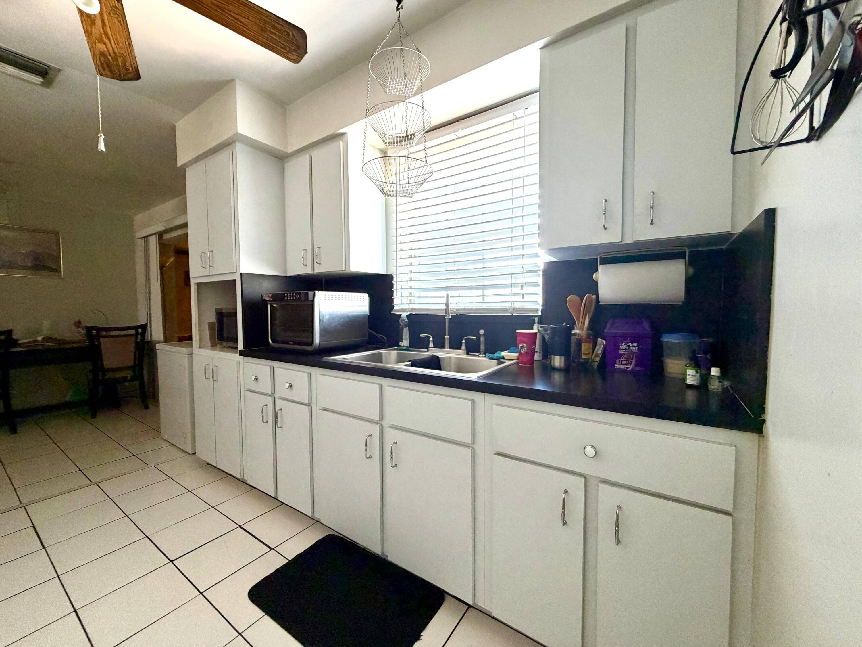 1117 West 23rd Street Riviera Beach, FL 33404 - Photo 10 of 15 IMG-20260613-WA0230