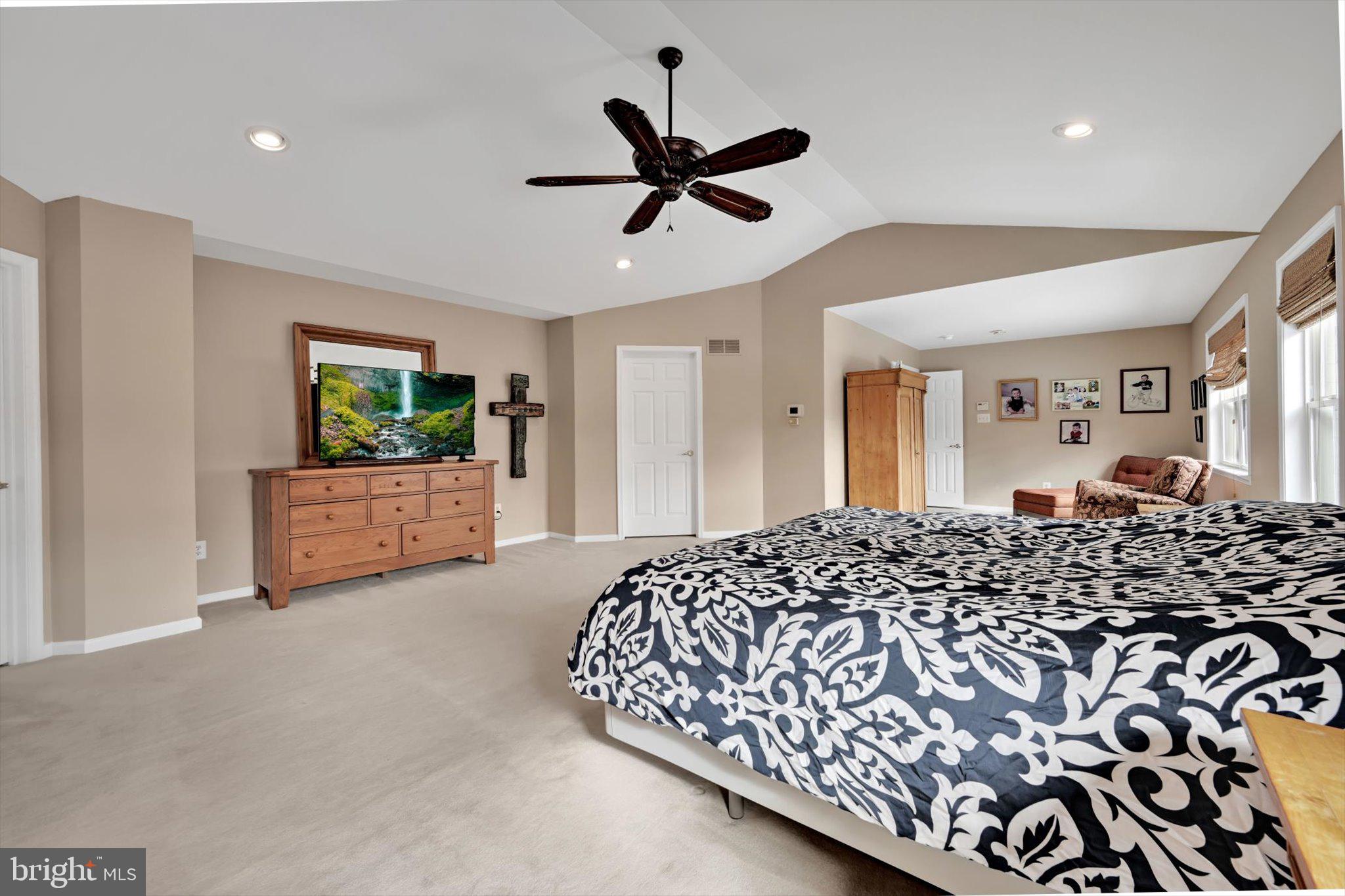 413 Partridgeberry Lane Chester Springs, PA 19425 - Photo 21 of 55 Primary Ensuite w/Sitting Rm