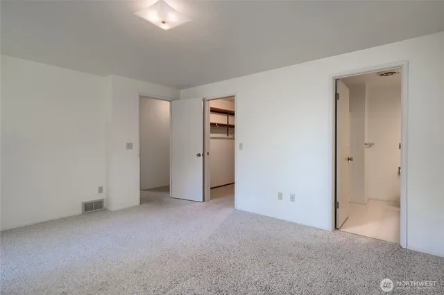 a view of empty room