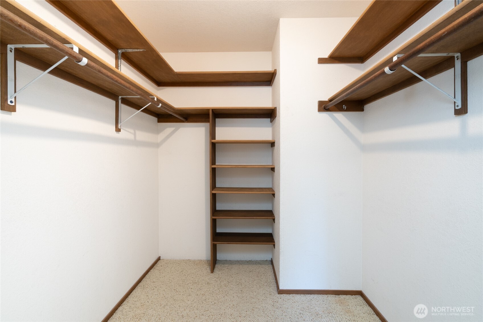 379 Snohomish Drive La Conner, WA 98257 - Photo 15 of 40 a view of an empty walk in closet