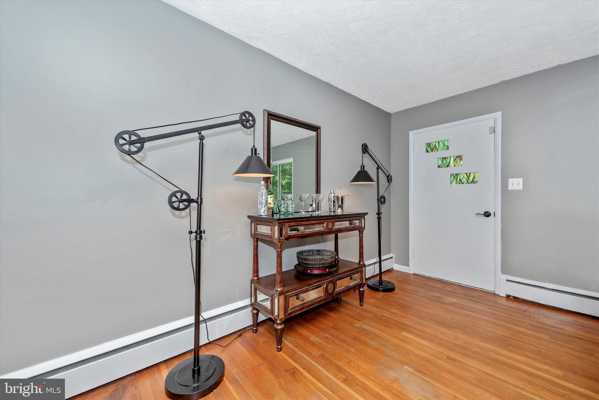 6637 Mt Phillip Road Frederick, MD 21703 - Photo 6 of 52 Gallery Image 6