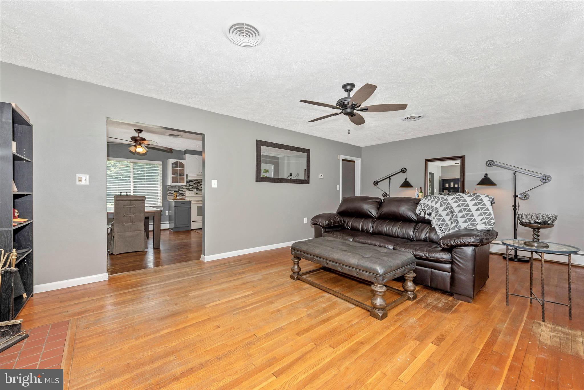 6637 Mt Phillip Road Frederick, MD 21703 - Photo 10 of 52 Gallery Image 10