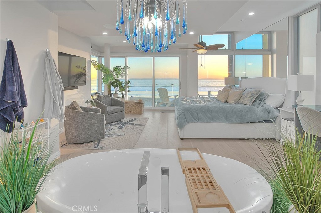 99 A Surfside Avenue Surfside, CA 90743 - Photo 38 of 75