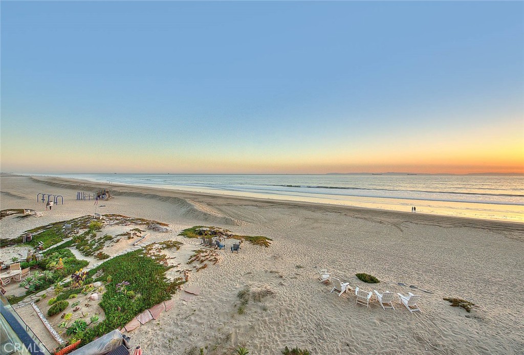 99 A Surfside Avenue Surfside, CA 90743 - Photo 41 of 75