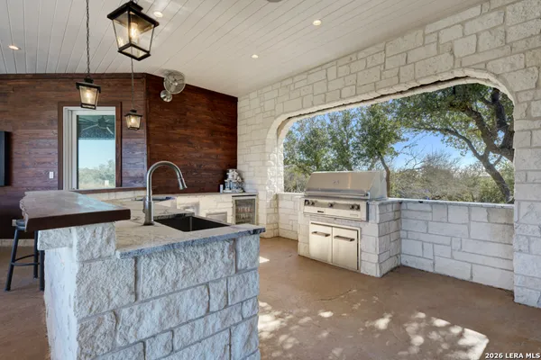 $3,985,000 | 13944 Farm To Market 32, Fischer, TX 78623