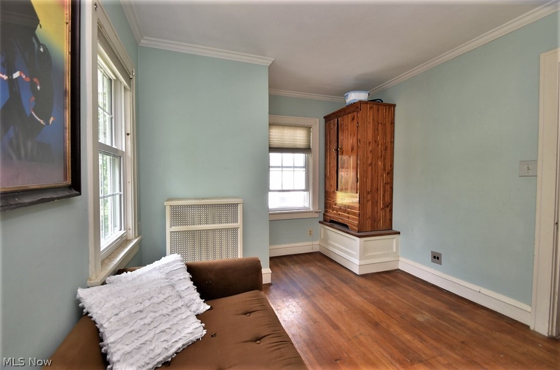 3347 Braemar Road Cleveland, OH 44120 - Photo 21 of 28 Third bedroom has wood floors.