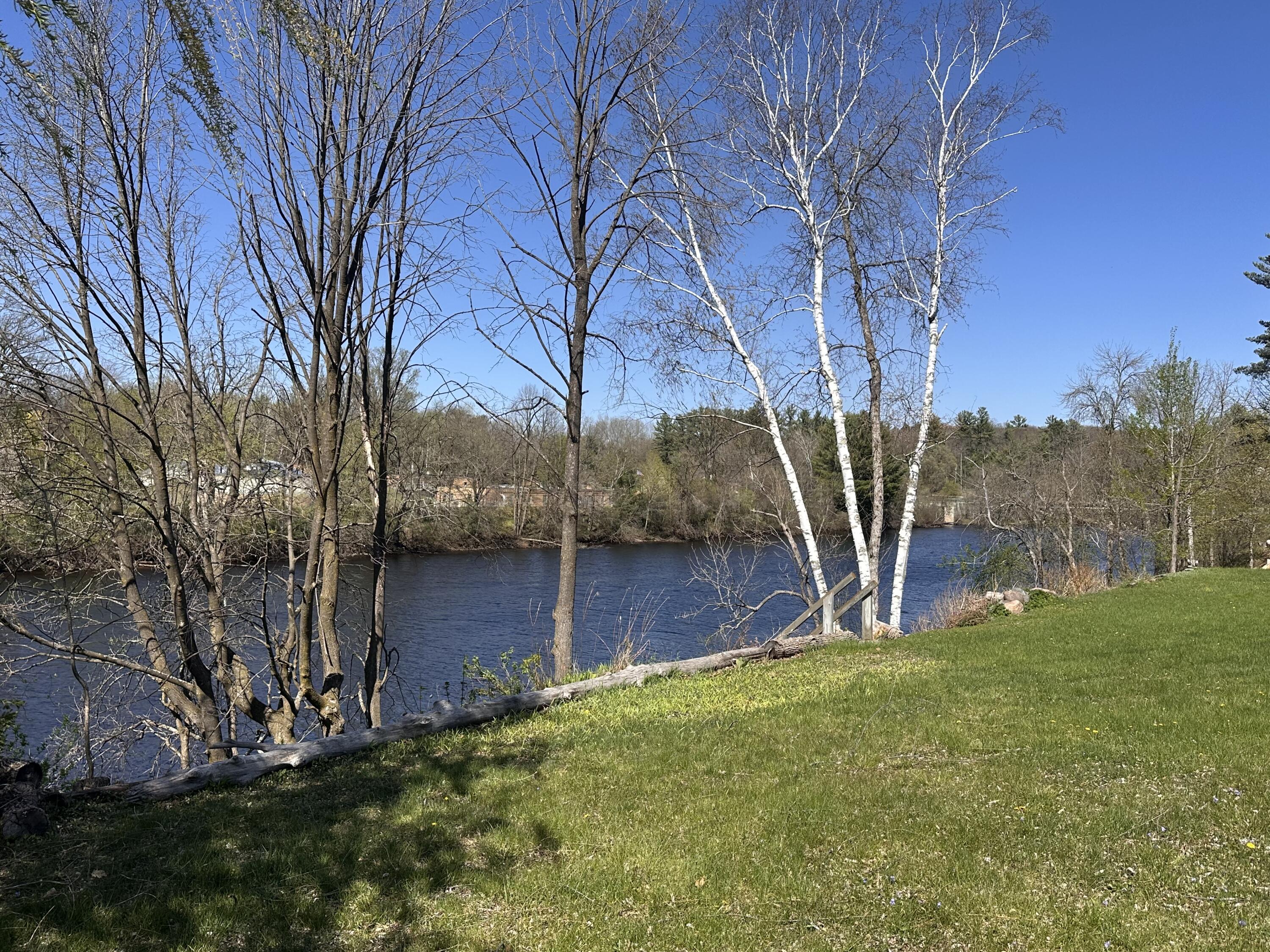W628 County Highway Niagara, WI 54151 - Photo 4 of 38 View of River