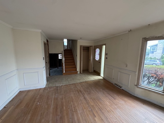 8135 West Rascher Avenue Chicago, IL 60656 - Photo 3 of 11 an empty room with wooden floor and closet