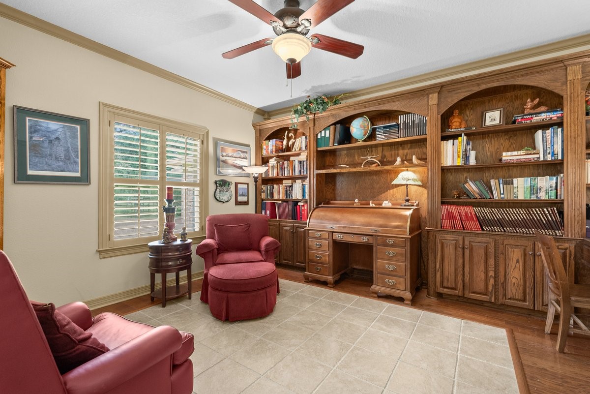 1303 China Grove Drive Rosharon, TX 77583 - Photo 22 of 42 Office area