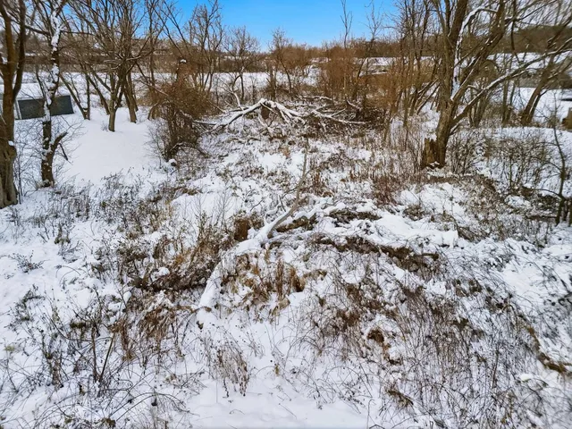 $55,000 | 572 Thronson Drive, Edgerton, WI 53534